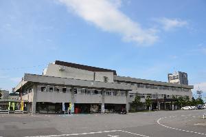 高畠町役場庁舎