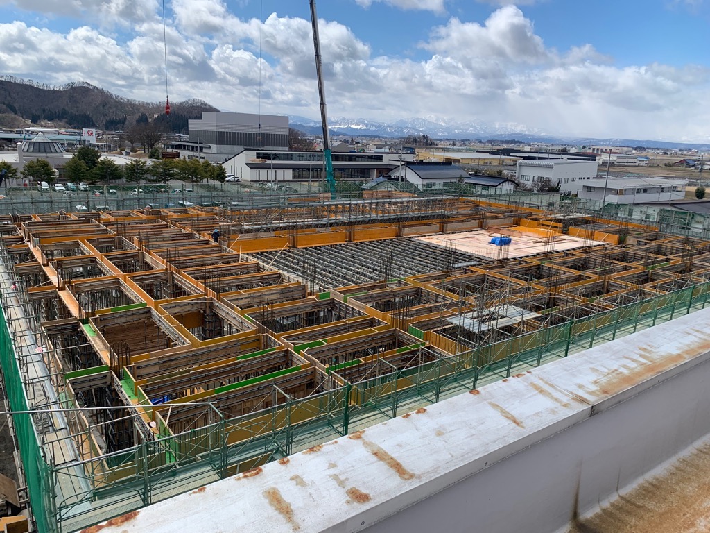 梁型枠工事