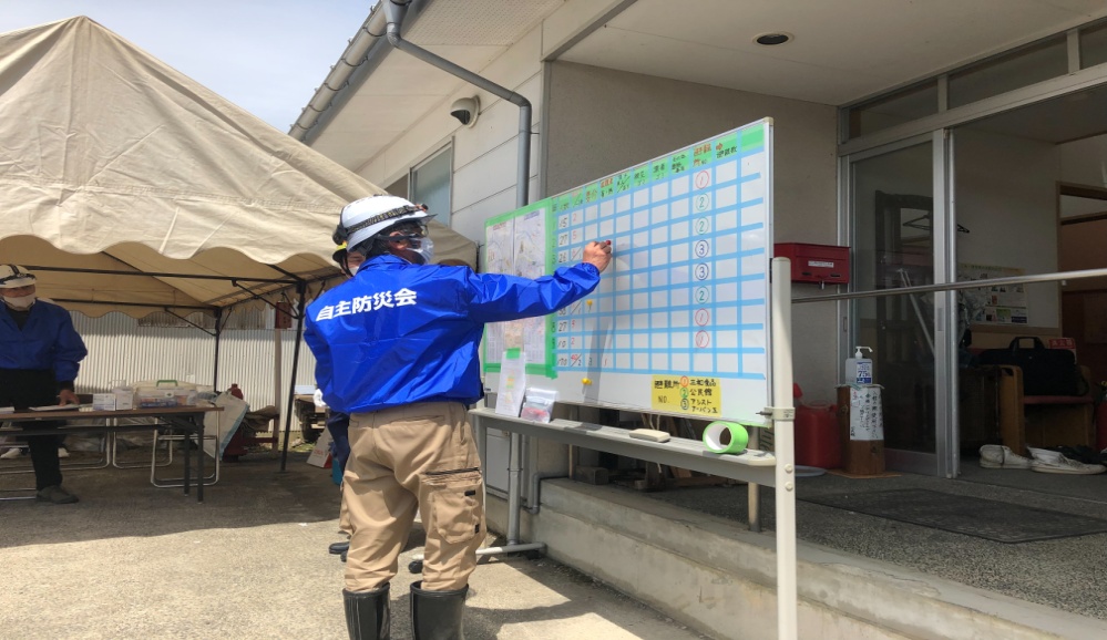 津久茂部落自主防災会と津久茂部落消防団による防災訓練06