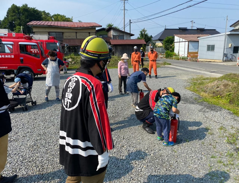 消火器と消火栓の訓練02