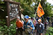 ウォーキング団体の「さかえ歩け歩けの会」