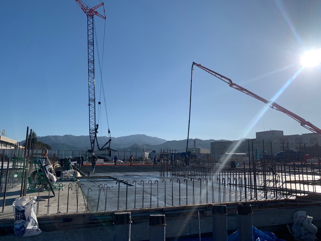 1階床コンクリート打設工事