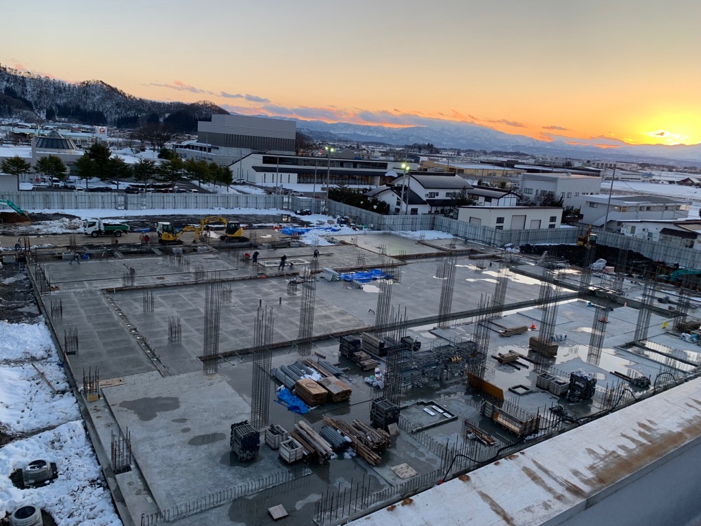 1階床コンクリート打設が完了した様子