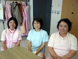 女性３人の画像